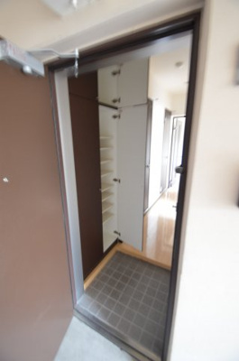 【玄関】 | リベラルコート