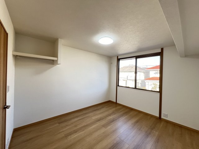 北葛城郡広陵町馬見北6丁目の洋室|洋室8帖