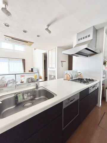 一宮市下田一丁目戸建のキッチン