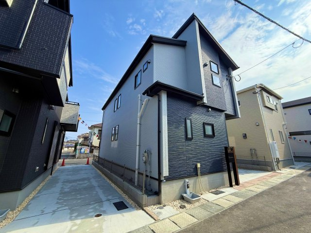 福岡市西区横浜1丁目　2号棟の外観