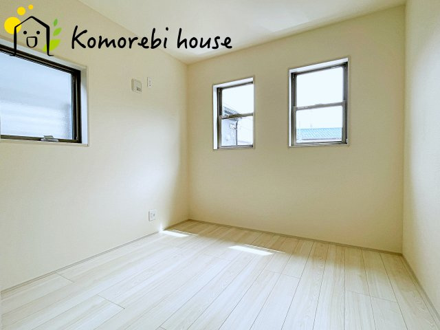 さいたま市見沼区大谷　第4　新築一戸建て　リーブルガーデン　02の洋室|コンパクトで使いやすい洋室です
