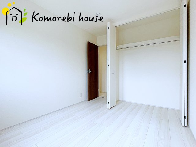 さいたま市見沼区大谷　第4　新築一戸建て　リーブルガーデン　02の洋室|明るい洋室です