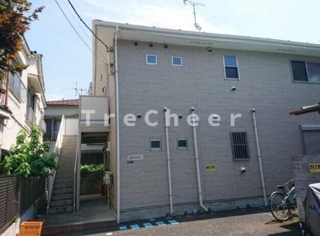 岩田ホームズの外観