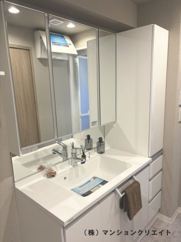 サーパス文京二丁目の独立洗面台|システム洗面化粧台