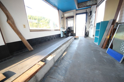 【内装】 | 大津市雄琴1丁目2-21　店舗 | 2025年12月撮影　二階内装