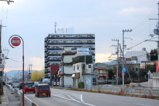 【周辺】 | 大津市雄琴1丁目2-21　店舗 | 2025年12月撮影　前面道路別角度(県道558号線)