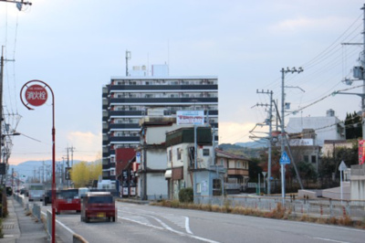 【周辺】 | 大津市雄琴1丁目2-21　店舗 | 2025年12月撮影　前面道路別角度(県道558号線)