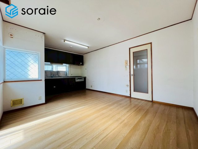 川越市むさし野　中古戸建ての居間・リビング|2月23日撮影