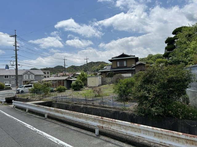玉野市田井4丁目の周辺|東方向から