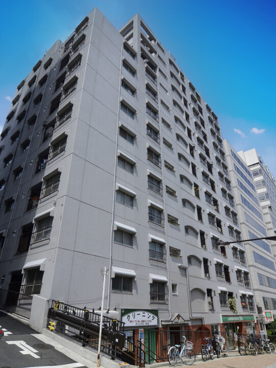豊栄新都心マンションの外観|豊栄新都心マンション３階部分のお部屋は通常仲介手数料２２１万３４０円→０円！さらにキャッシュバック１７万円にて即日現地案内可能です！