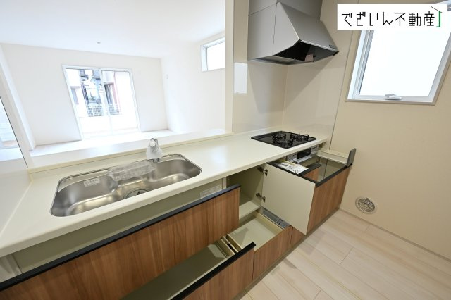 【キッチン】 | Livele Garden.S久喜市栗原第2　新築住宅 | ≪5号棟≫
現地(2026年3月撮影)