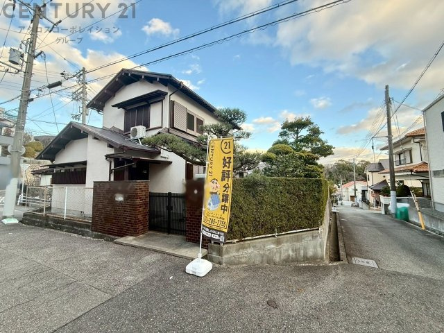 木造２階建て