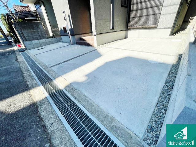 ★29(土)30(日)現地見学可能！★城陽市寺田今堀　限定1邸の駐車場|駐車スペース！散水栓があるので、こまめに愛車を洗えます！