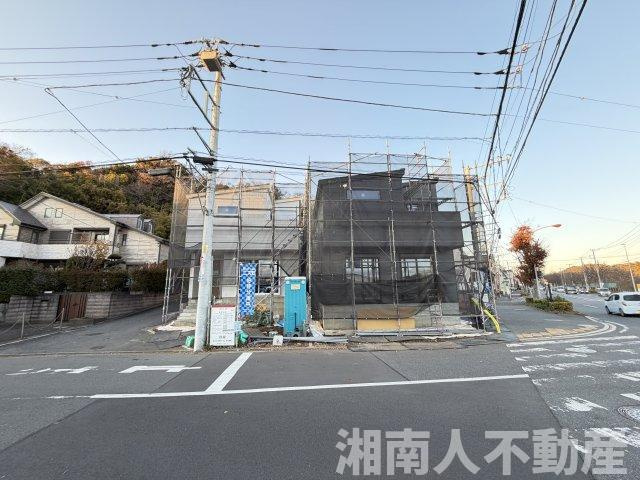 藤沢市大庭５２２０－５７新築戸建ての前面道路含む現地写真|前面道路含む現地写真です