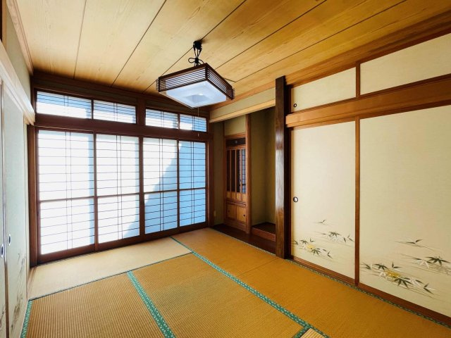 あきる野市草花　中古戸建☆ホームエレベーター付の和室|1階和室
