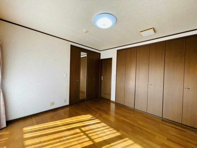 あきる野市草花　中古戸建☆ホームエレベーター付の洋室