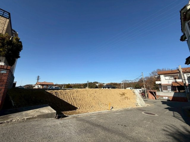 鈴蘭台北町3丁目土地の前面道路含む現地写真
