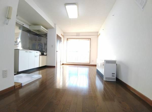 パークサイド健の居間・リビング