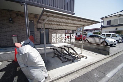 【その他共用部分】 | Ｅｓｐｏｉｒ（エスポワール） | 敷地内駐輪場完備