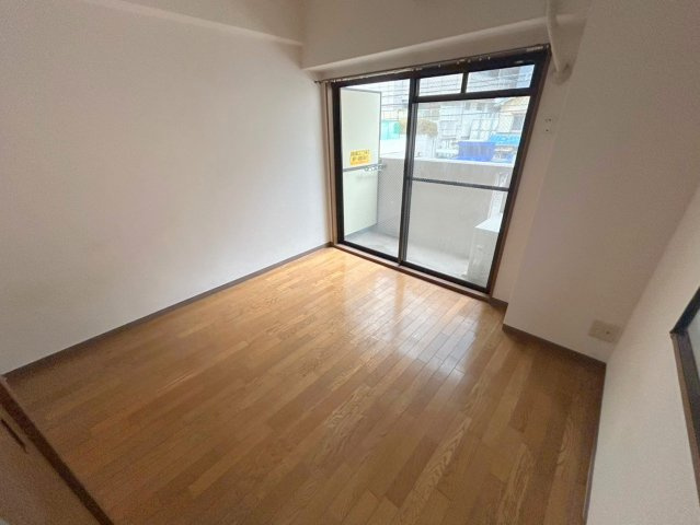 City Lifeディナスティ新大阪の洋室