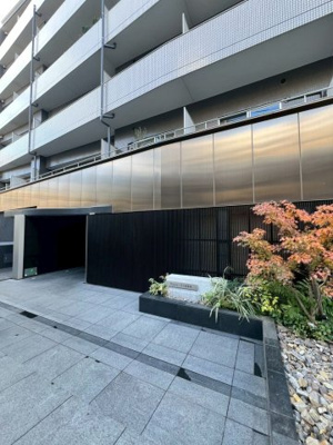 【エントランス】 | ヴァンテ・アン神楽坂