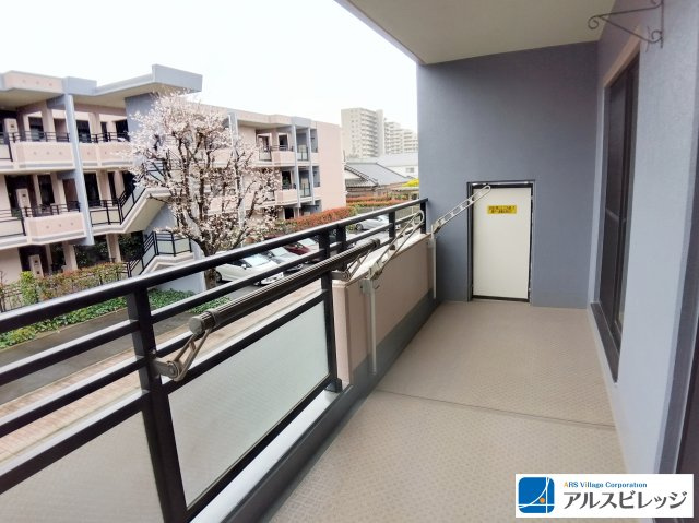 ザ・ステイツ志木幸町のバルコニー|バルコニーが広くお洗濯も快適に干せます