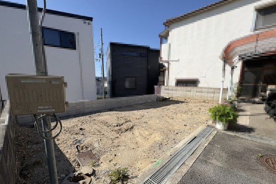 豊中市本町4丁目　新築戸建