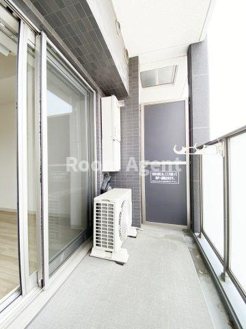 プレサンス鶴舞公園セラヴィのバルコニー