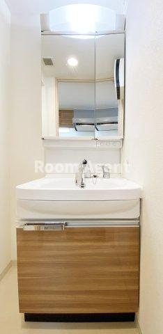 プレサンス鶴舞公園セラヴィの洗面所