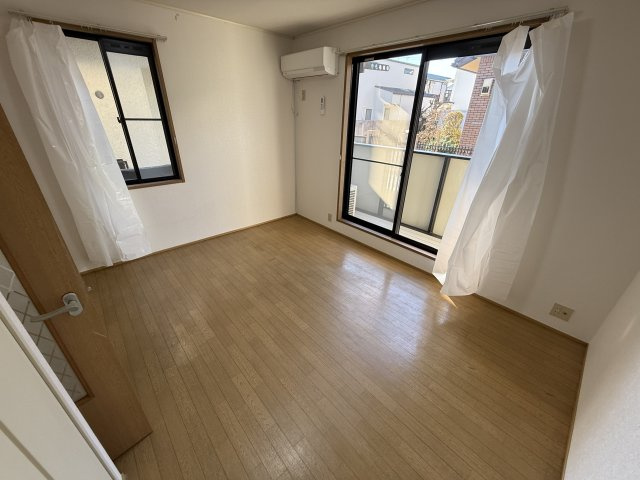 ラテール千里園の内装