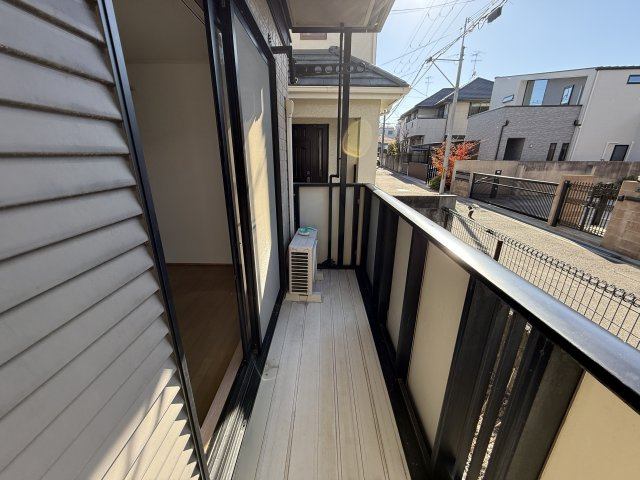 ラテール千里園のバルコニー