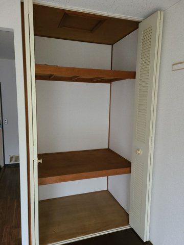 ドミール和泉の収納