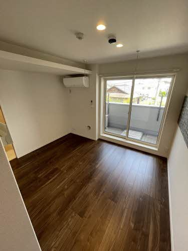 ベレオ大宮の居間・リビング