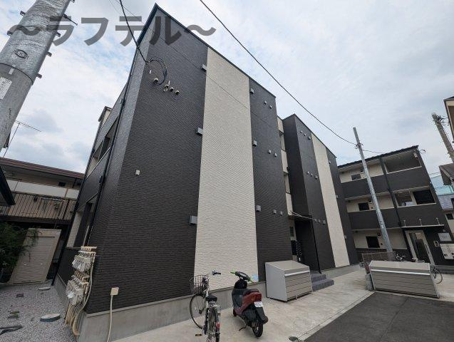 狭山市大字東三ツ木のアパート