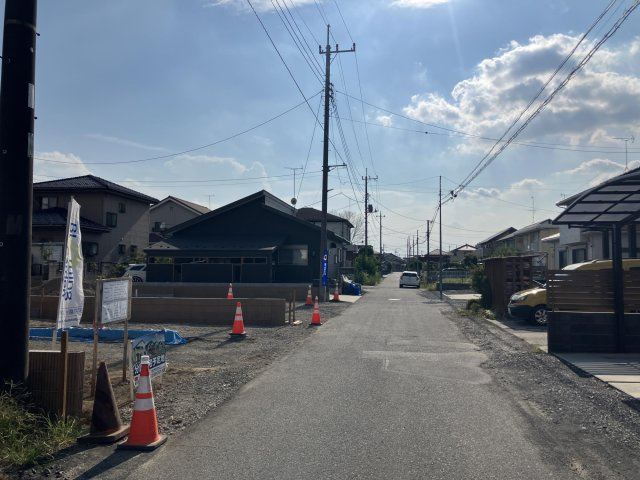 新築戸建・新築建売　行田市富士見2丁目2期【長期優良住宅】桜ヶ丘小・長野中の前面道路含む現地写真
