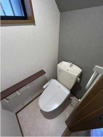 野田市尾崎　中古戸建　平成16年築　のトイレ