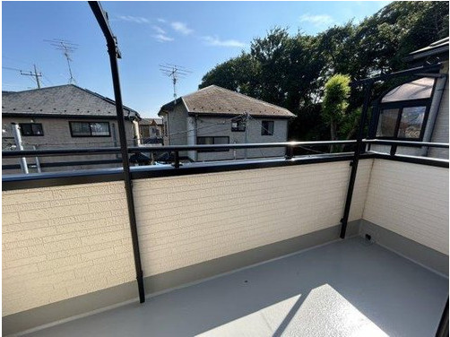 野田市尾崎　中古戸建　平成16年築　のバルコニー