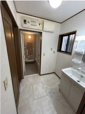 野田市尾崎　中古戸建　平成16年築　の脱衣所