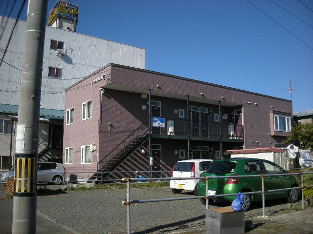 アルファハイツの外観