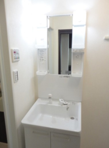 【洗面所】