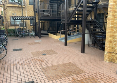 【その他共用部分】 | ライオンズマンション小田急相模原第３ | 共用部分は、一棟の建物に住む区分所有者全員が共同で所有するとし、共用部分の管理、補修などは、区分所有者で形成される管理組合が行います。個人の判断で勝手に変更することはできませんので覚えておきましょう。