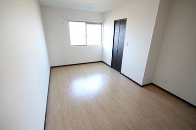 【寝室】 | ミラベール | 寝室にいかがでしょうか