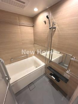 シーズンフラッツ新大塚 の浴室