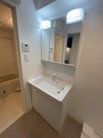 【洗面所】 | COLAS MIFUNE West