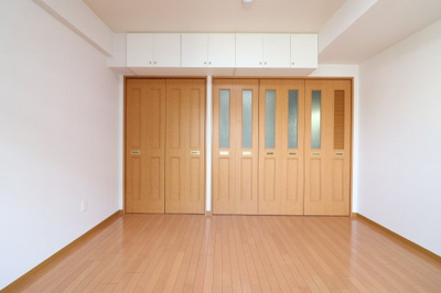 【寝室】 | ウイングコート大和