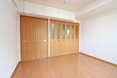 【洋室】 | ウイングコート大和