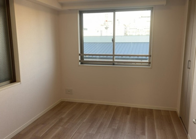 【子供部屋】 | サンアリーナ相模原西門桜通り | 子供が何人でも年齢によっては、受験時にしっかり壁のある個室があった方が良い場合もあります。難しい問題ですが、兄弟の人数や、性別や年齢差によって状況が異なりますので、数年後のこともしっかり考えましょう。