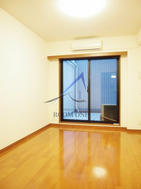 ルーブル早稲田六番館の寝室|寝室です。