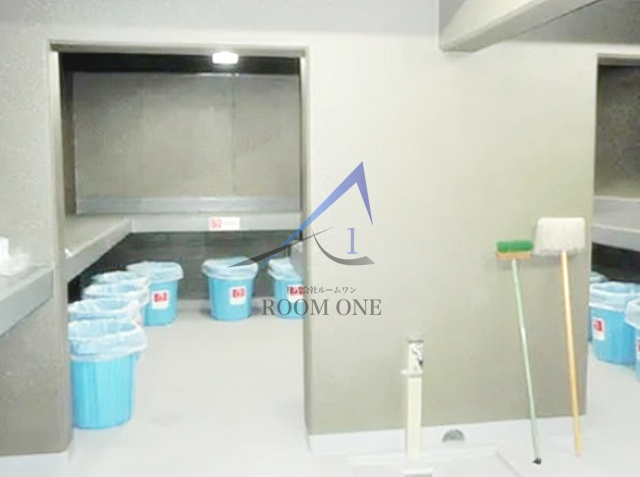 ルーブル早稲田六番館