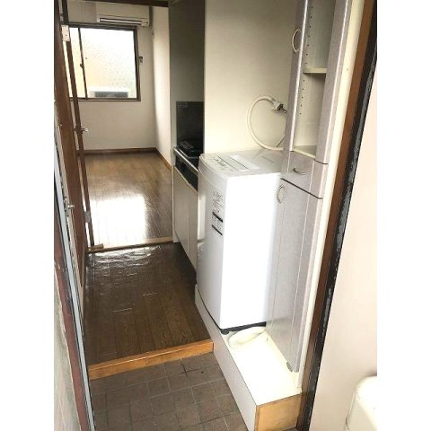 緑町共和ビルの玄関